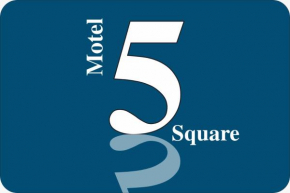 Motel 5 Square